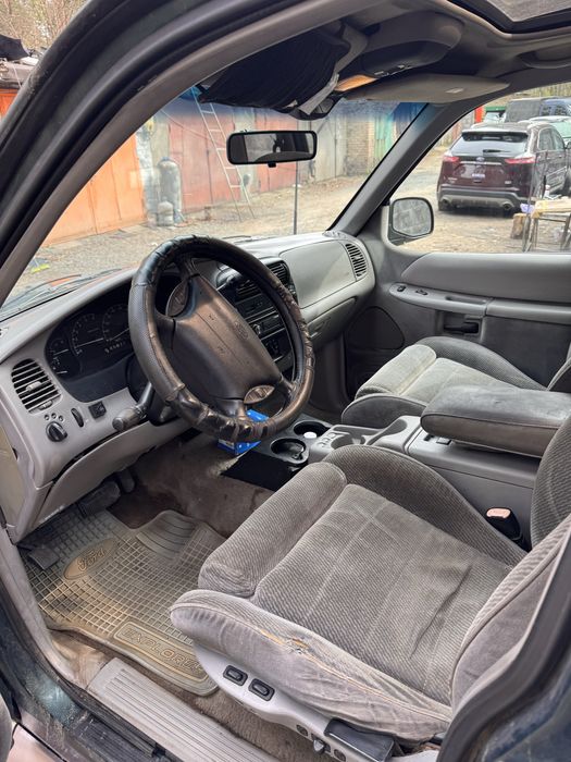 Форд Експловер 4х4 гбо