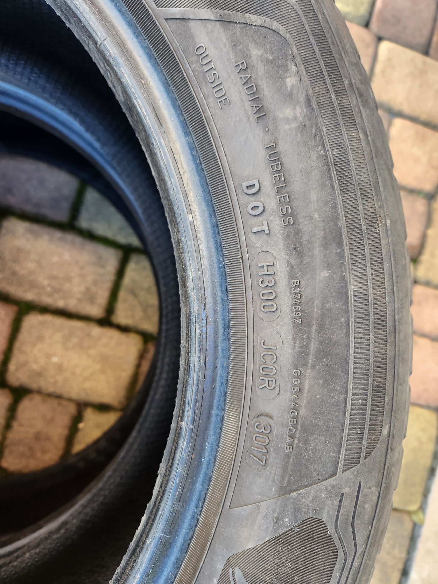 Opony 225/55/17 4 sztuki komplet Goodyear Eagle i Michelin Primacy 3