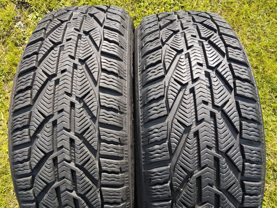 Opony Kormoran Snow 215/55R17 98V para zima 2024
