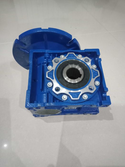 Motoreduktor NMRV 050, PRZEKŁADNIA ŚLIMAKOWA, maszynka do mięsa