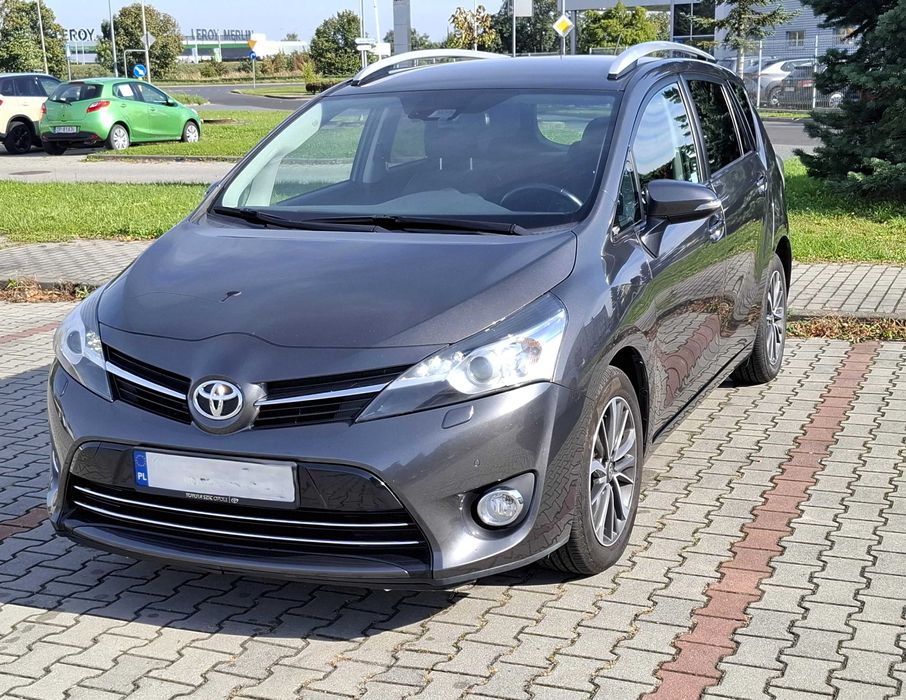 Sprzedam Toyota VERSO Salon Polska