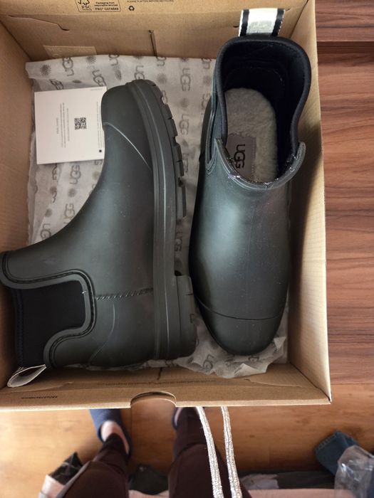 Оригінальні чорні жіночі гумові чоботи UGG Droplet