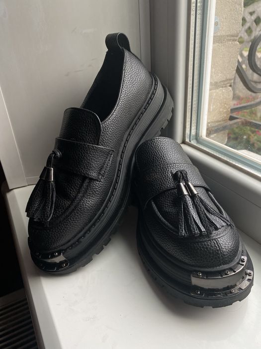 Лофери чорні, стильне взуття, розмір 37
