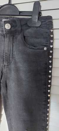 Zara jeansy rurki czarne vintage z ćwiekami r.134 bdb