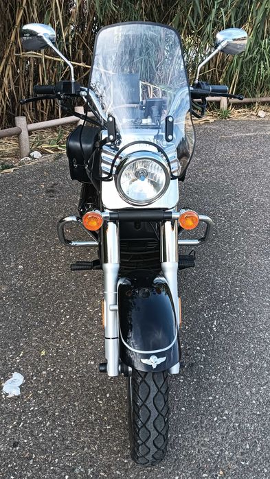 Moto UM renegade comando classic