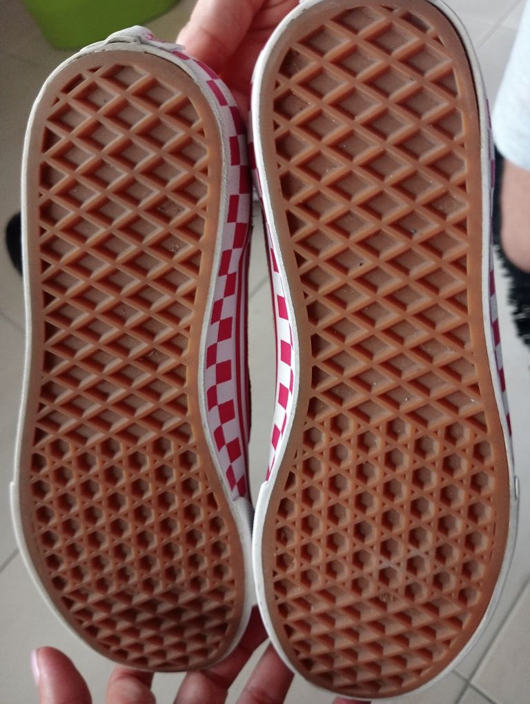 Tenis Vermelho Van