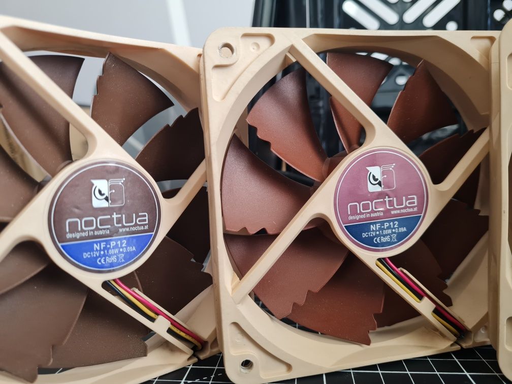 4x Wentylatory Noctua NF-P12 I NF-S12