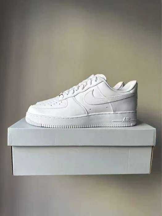 Buty meskie Nike Air Force 1 Low White R.44
