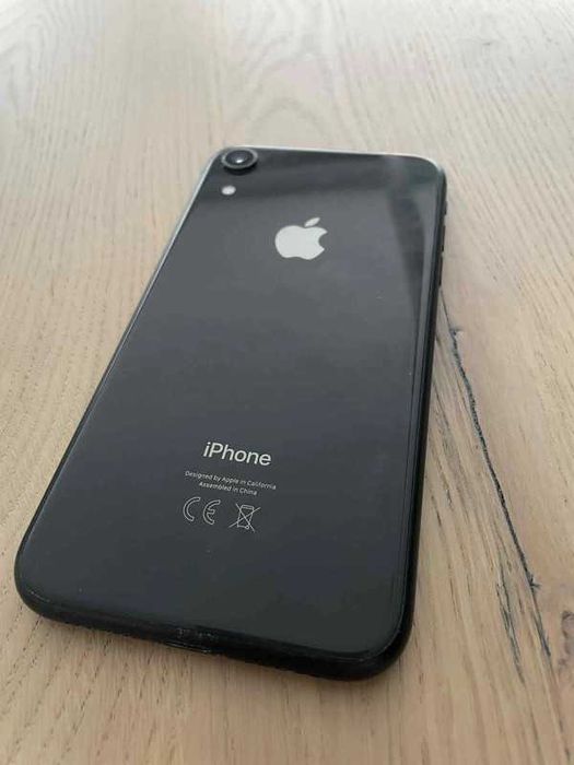 Iphone XR 128Gb. Bateria 78%. Ótimo estado.