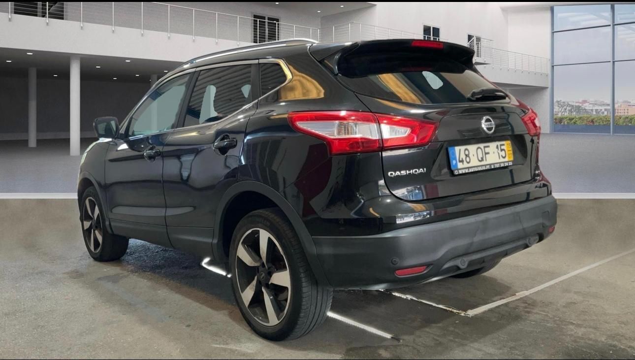Nissan Qashqai Diesel 1.6 dCi 360