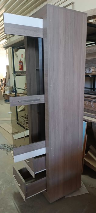 Nowa witryna ze szkłem 197x50x45 wyprzedaż producenta