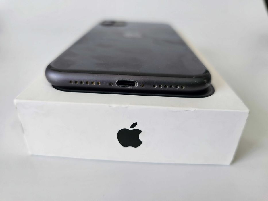 Iphone 11 128Gb. 77% Bateria.  Excelente. Tudo de origem