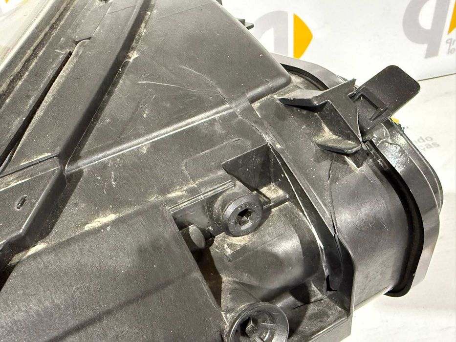 Óptica farol xenon direito porsche Cayenne