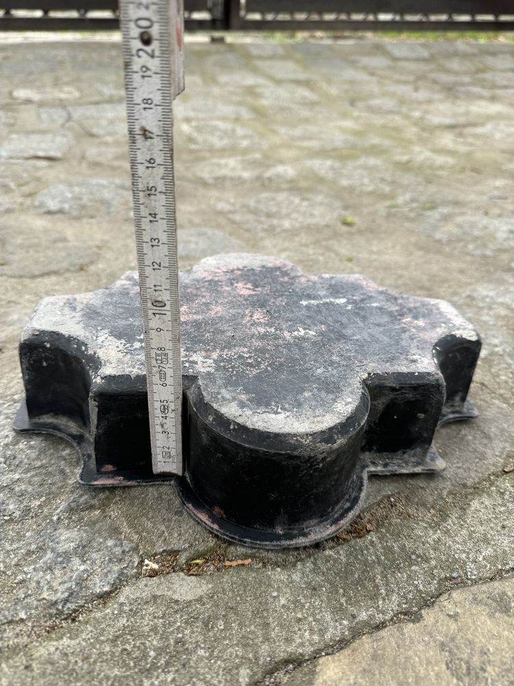 Forma kostki brukowej