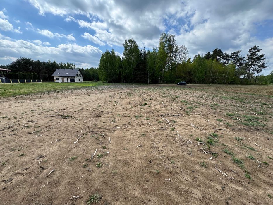 Sprzedam działki z warunkami zabudowy o powierzchni 1100 m2 - 1200 m2