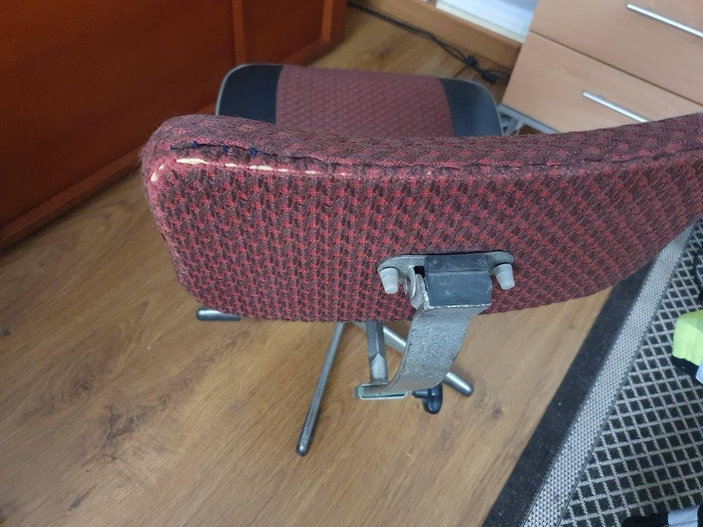 Krzesło obrotowe PRL KU-1Tc