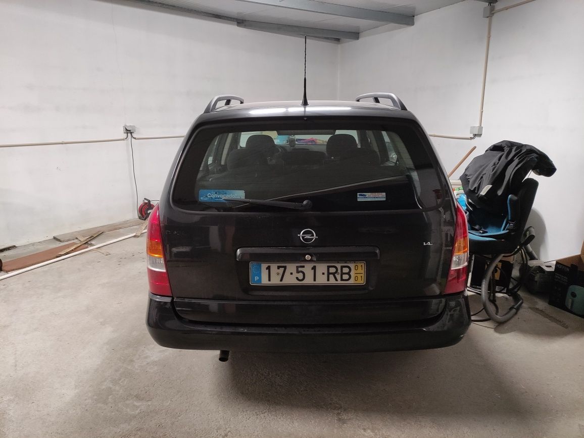 Opel Astra 1.4 gasolina