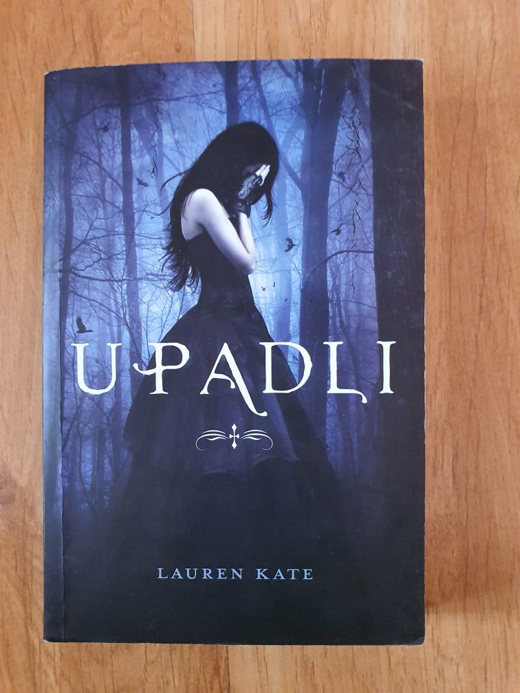 Upadli Lauren Kate