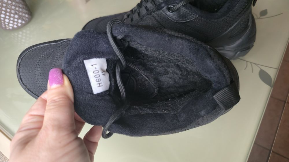 Зимове тепле взуття