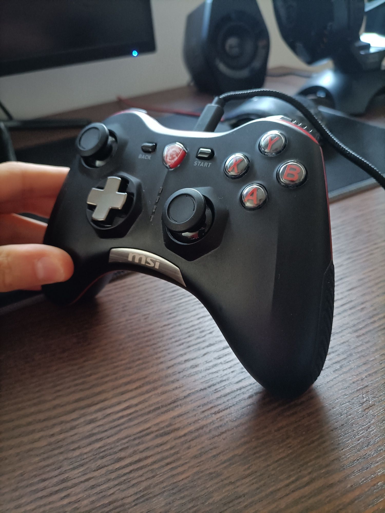 MSI Force GC20 controller