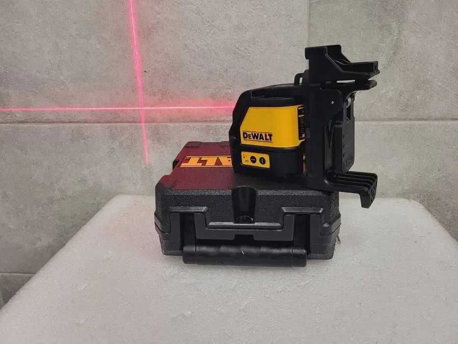 DeWalt laser krzyżowy DW088 niwelator czerwony JAK NOWY