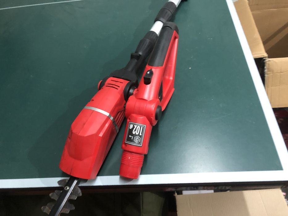 Кущоріз телескопічний Einhell GE-HH 18/45