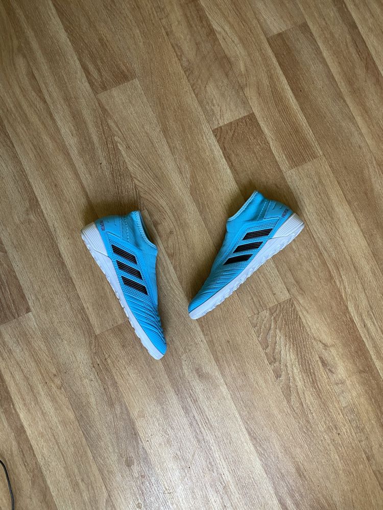 Сороконожки футзалы Adidas