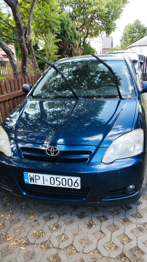 Toyota Corolla. Poj 2 L. Atrakcyjna, zadbana
