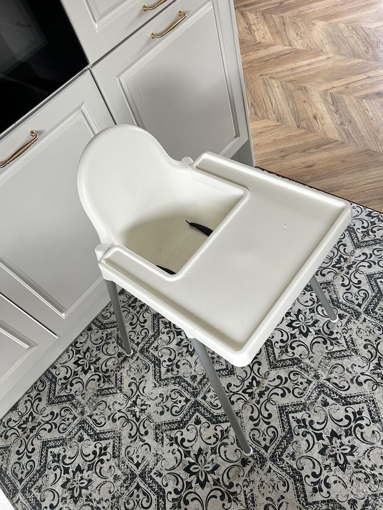 Krzeselko do karmienia IKEA