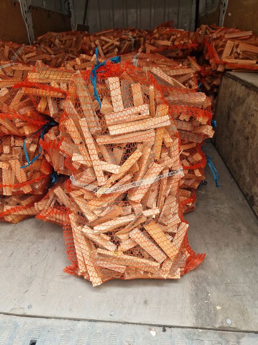 Drewno opałowe kominkowe rozpałkowe klocek worek transport