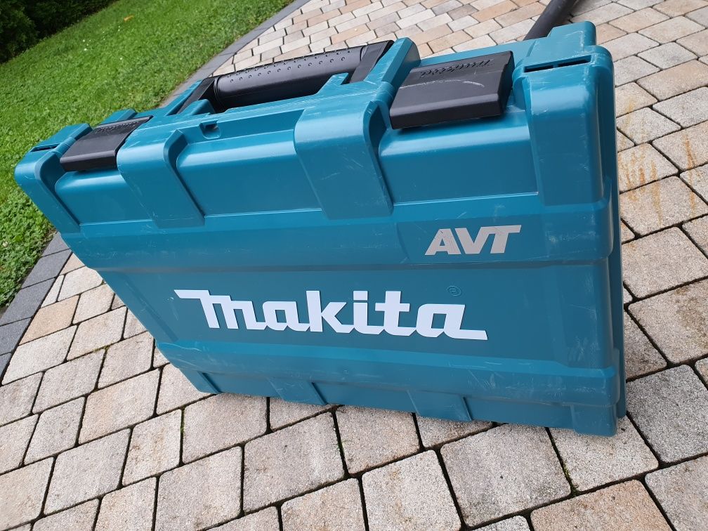 Młot MAKITA Hm 0871c Nowy idealny 8.1J SDS MAX  230v