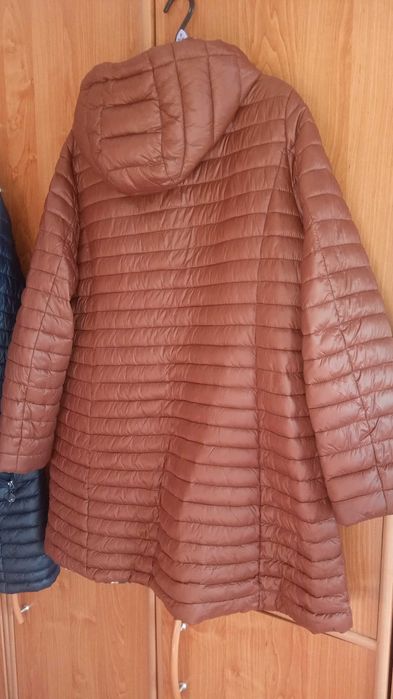 Okazja Nowe piękne dwustronne kurtki jesienne roz 40 i 42