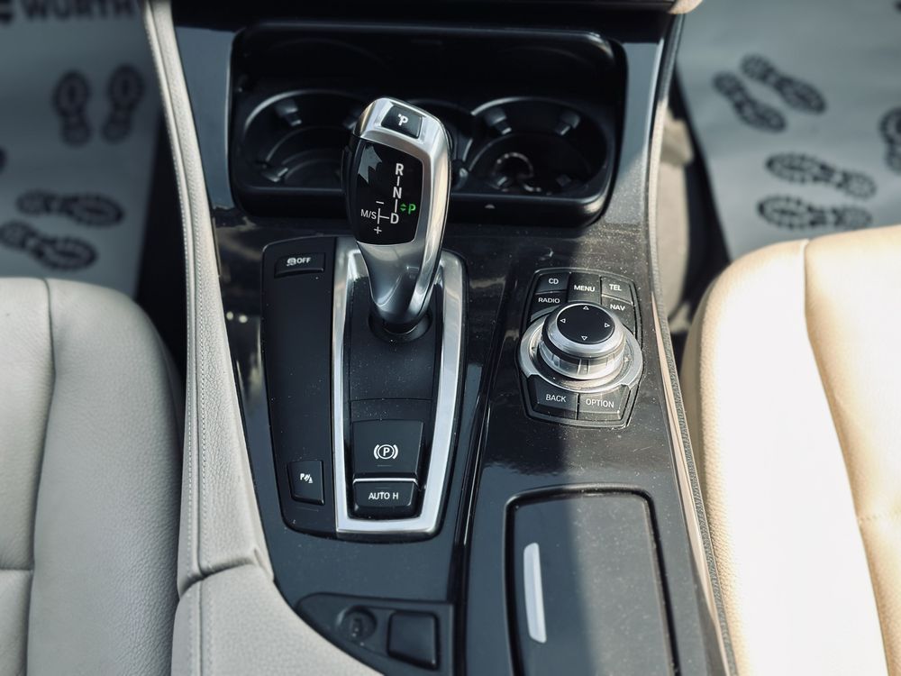 BMW 523i F10 2010рік.