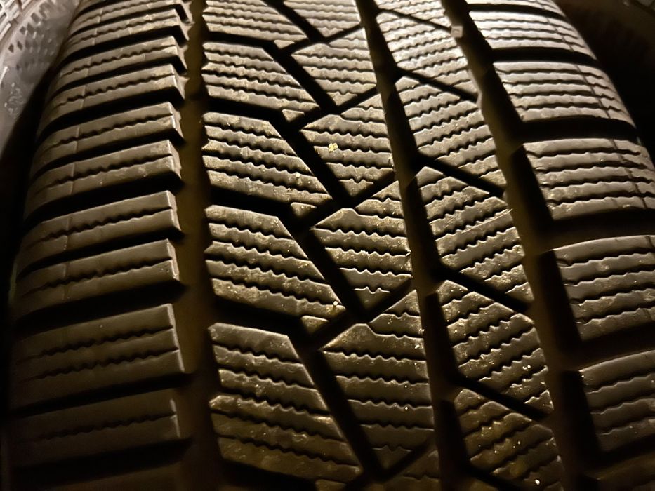 Continental winter ts 860s 225/45/18 V XL rsc 2021 rok run flat