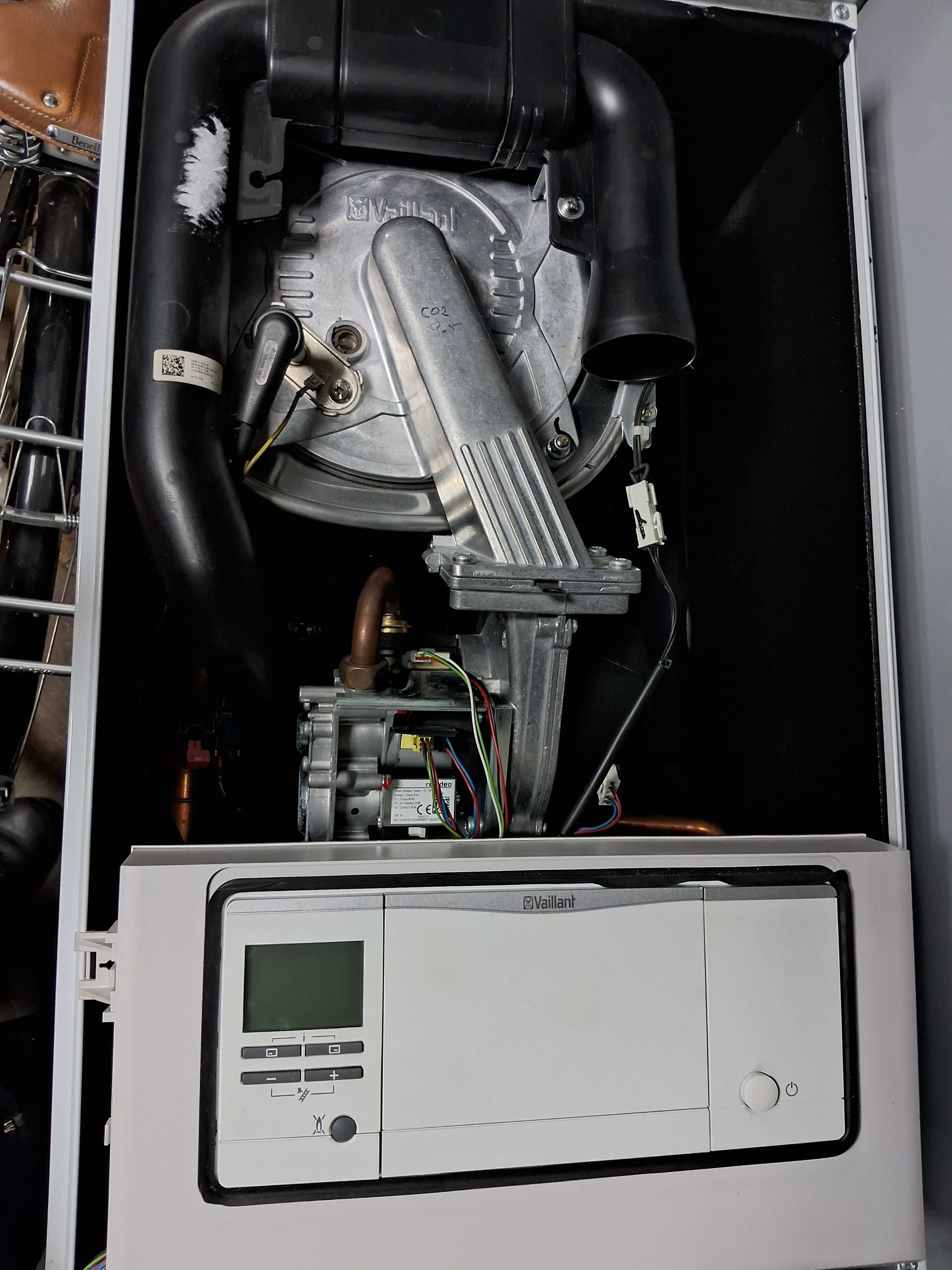 Газовий котел Vaillant T9 турбо-конденсационный б/у