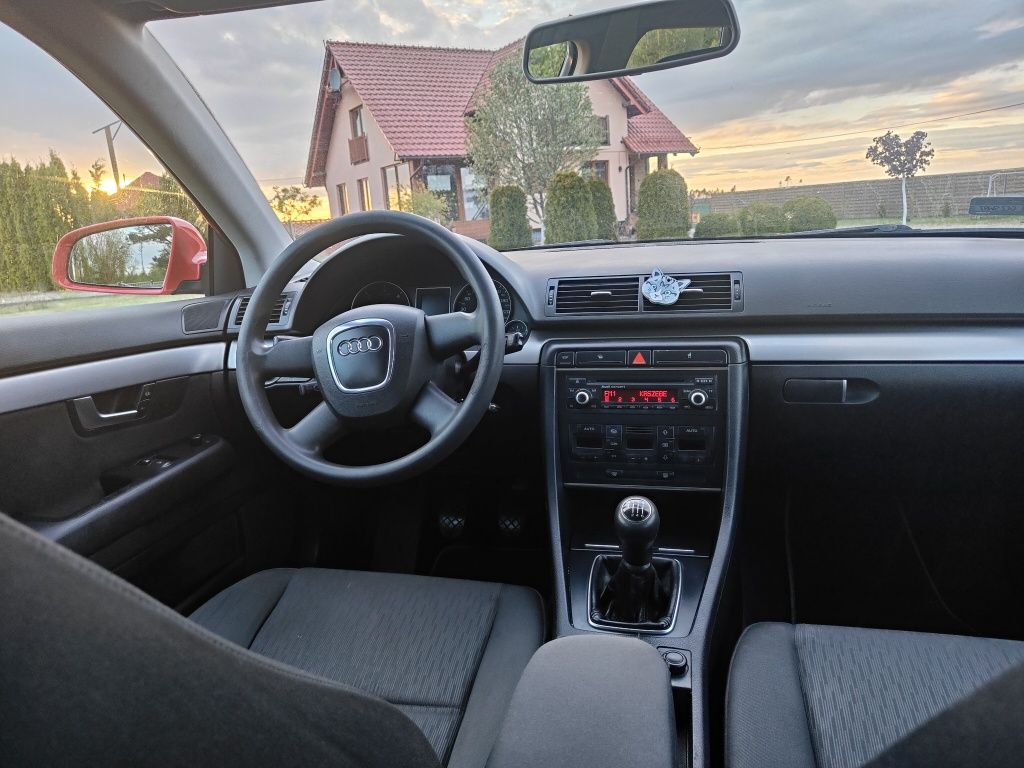 Audi a4b7 2,0 TDI 2007r bez rdzy