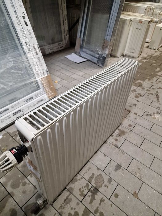 Grzejnik używany 70x50 V22