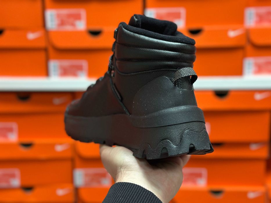 Черевики Nike City Classic Boot PRM WP	чорні FZ8629-001