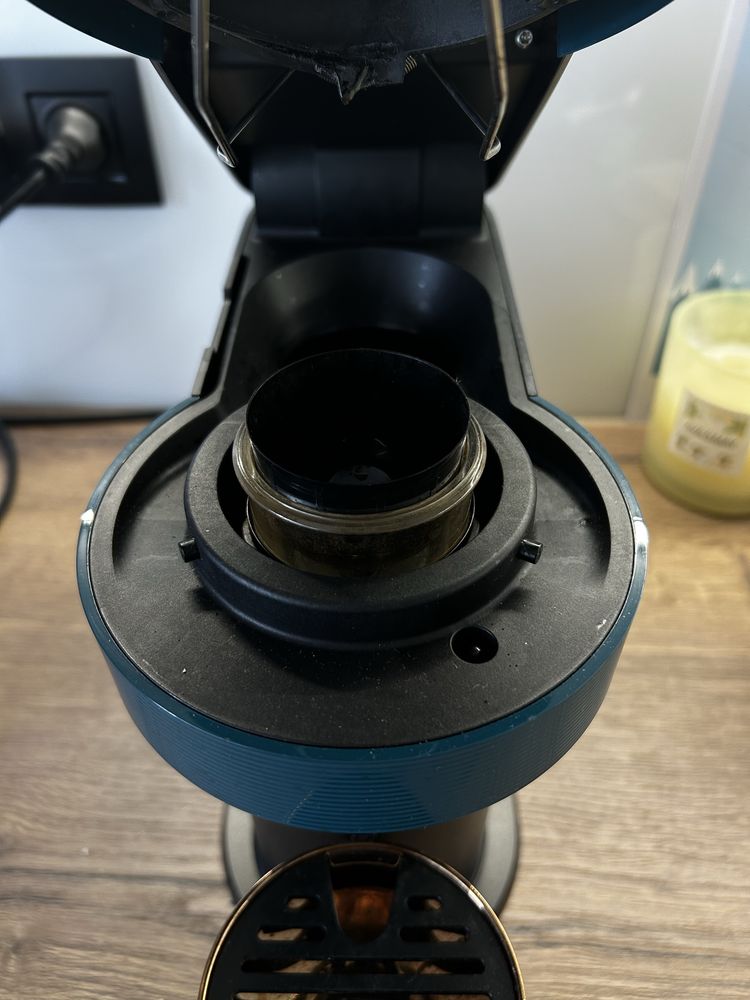 Nespresso Vertuo Next ekspres