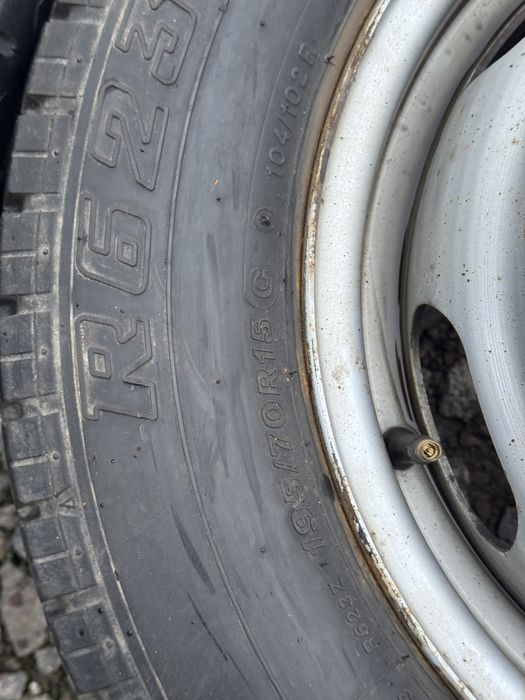 Диски  6/205/16С з шинами 225/75/16С Sprinter,Iveko,Krafter