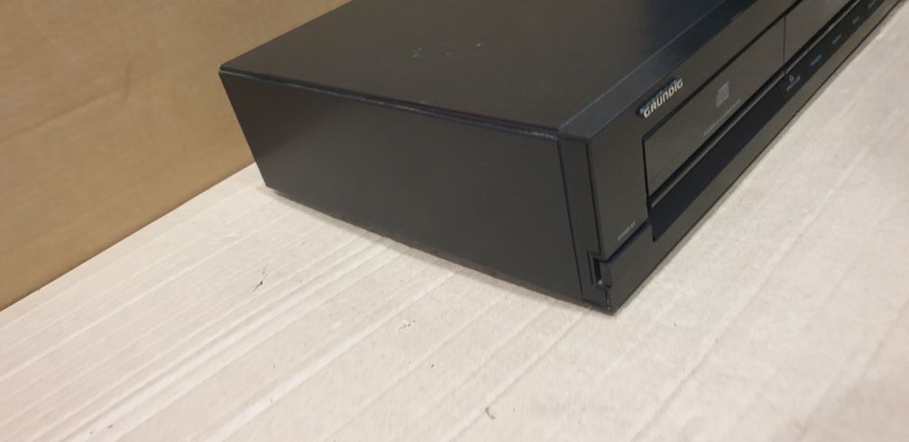 Grundig CD 301 програвач CD