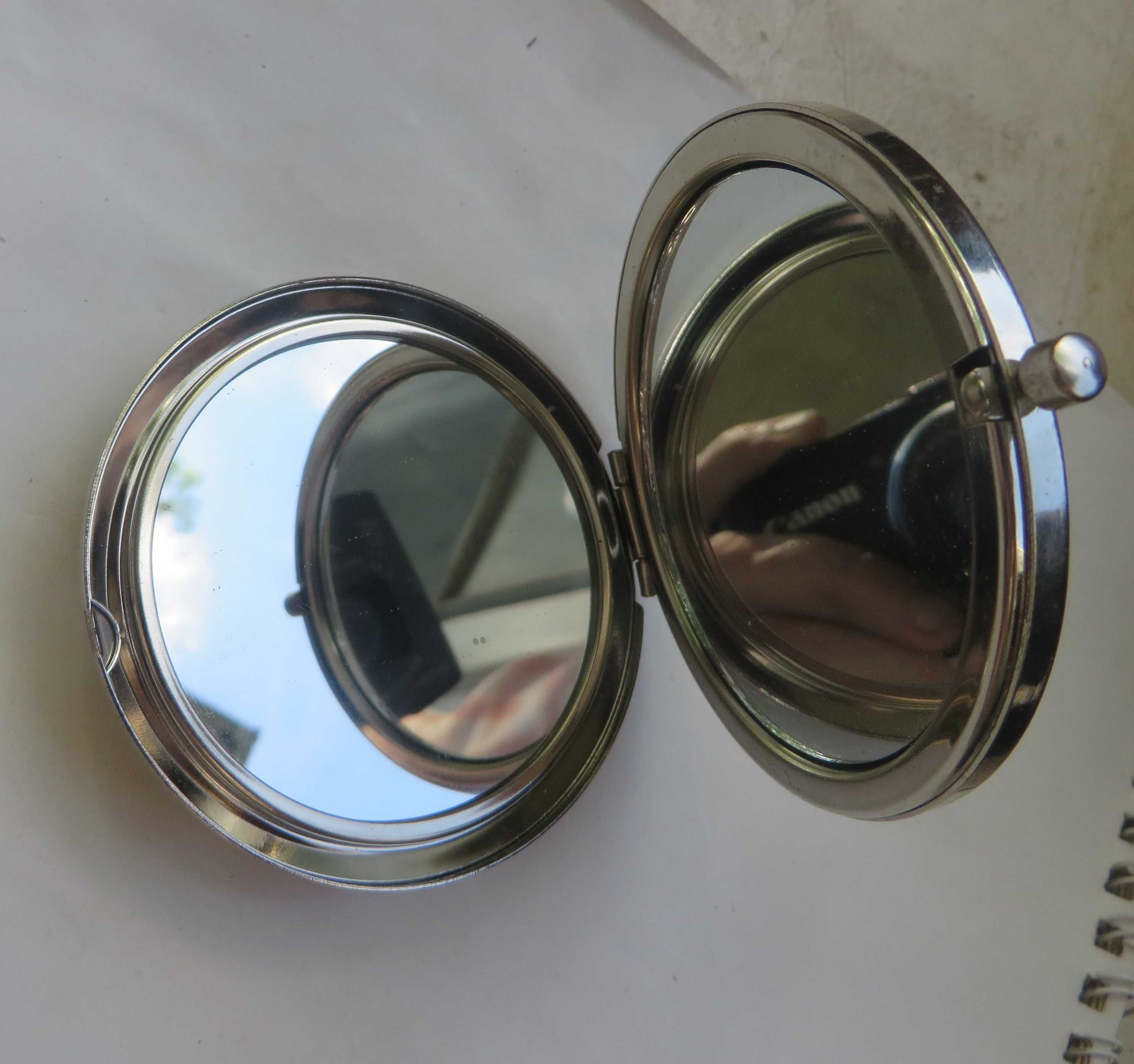 Зеркало двойное увеличивающее и обычное в декоративном футляре