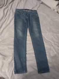 Spodnie/jeansy/biodrówki damskie skinny Levis 29x34