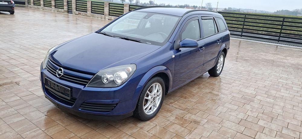 Astra 1.6 benzyna Klimatyzacja