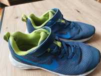 Adidasy Nike Running r 33