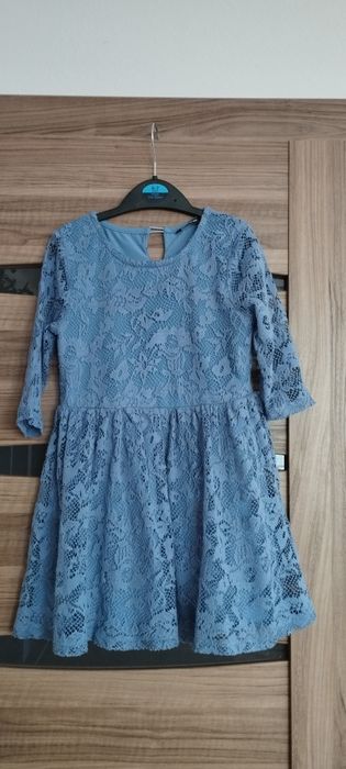 Sukienka firmy George na 5-6 lat 110/116 cm. Rękaw 3/4