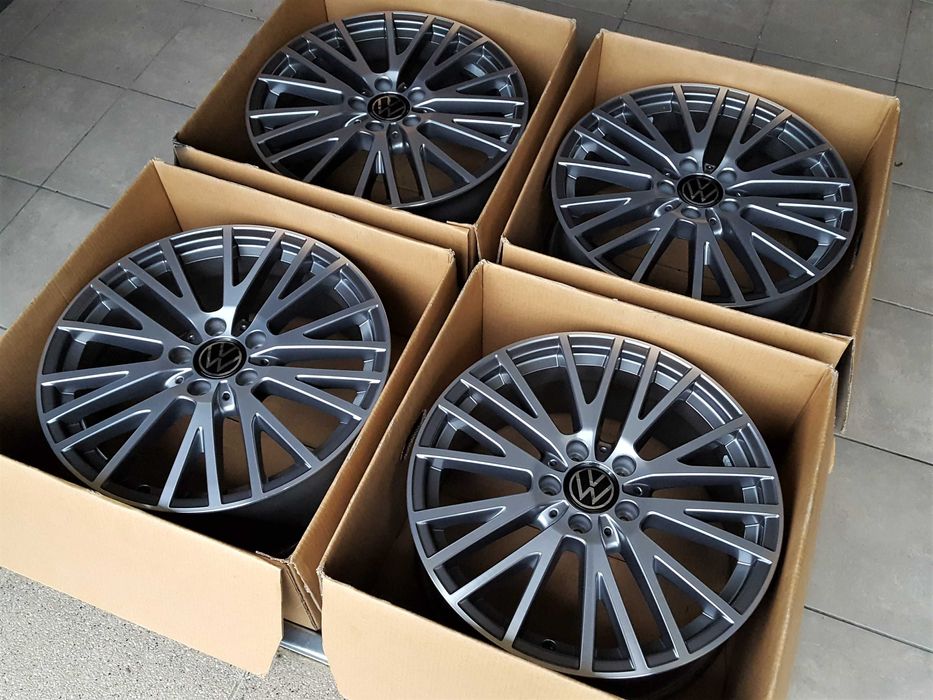 Alufelgi 18 5x112 VW Golf Passat Touran Caddy Jetta T-Roc GRAFIT ! 22#
