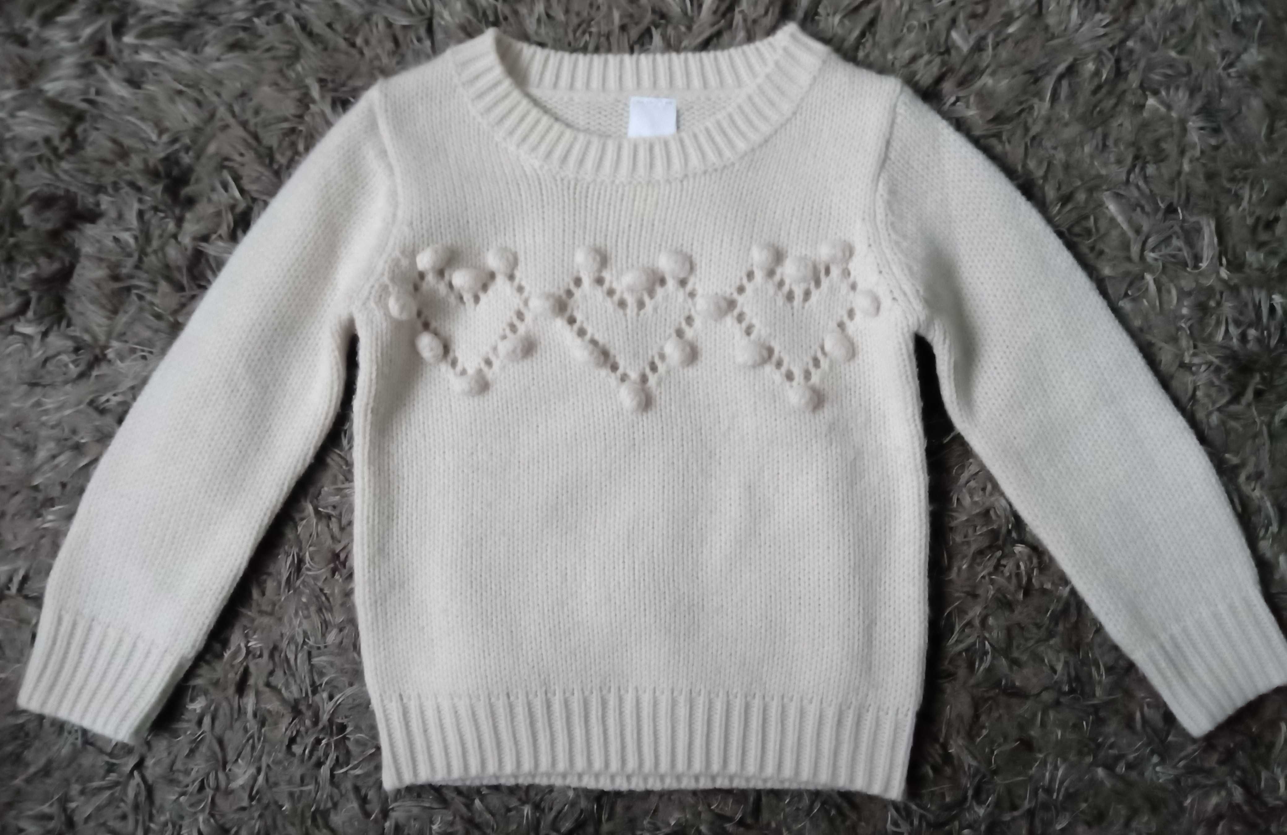 Sweterek dla dziewczynki r 104