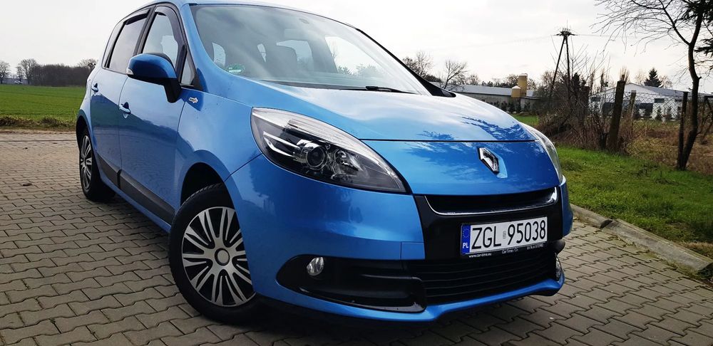 Renault Scenic 1.6 benzyna 110km / Zarejestrowany/