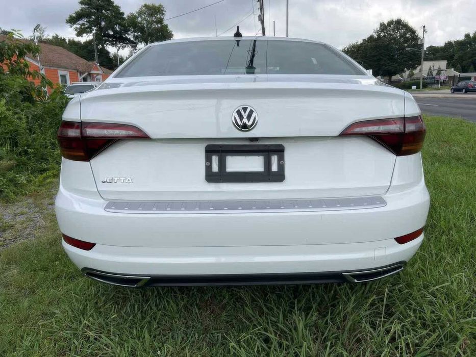Volkswagen Jetta SEL      2019